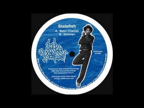 Stalefish ft.Michael Prophet - Gunman