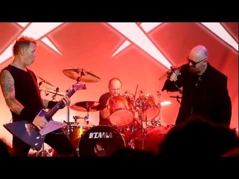 Metallica w/ Rob Halford - Rapid Fire (Live in San Francisco, December 9th, 2011)