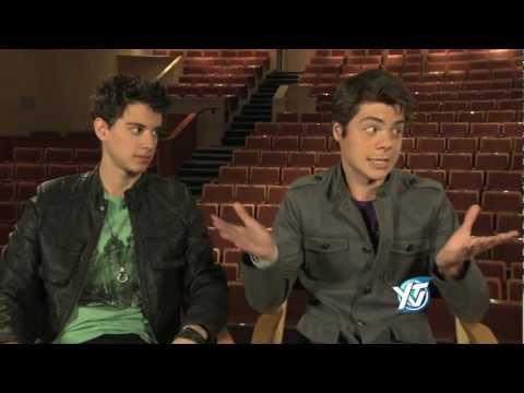 Laura interviews Radio Rebel stars Atticus Mitchell & Adam DiMarco