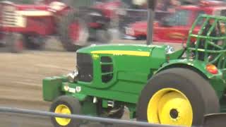 Download Lagu UPM Tractor Pull 2021 Waconia, MN Pro Farm Tractors Thumbnail