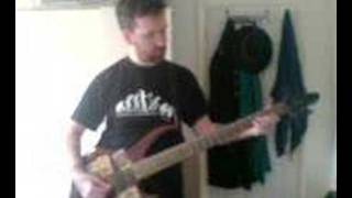 carnt be trusted bass cover