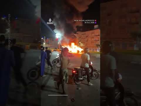 Clashes near Morocco’s border with Spain over beefed up migrant security | AJ #shorts