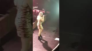 Anne-Marie - Rockabye (2)