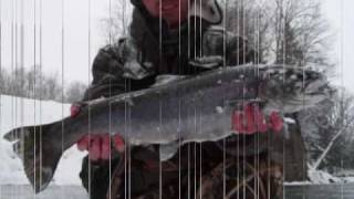 preview picture of video 'Zvejyba - Steelhead Fishing - Salmon River NY - January 13-14, 2010'