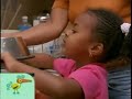 Noggin S Snack Time Every Living Things Needs Water Elmo S World