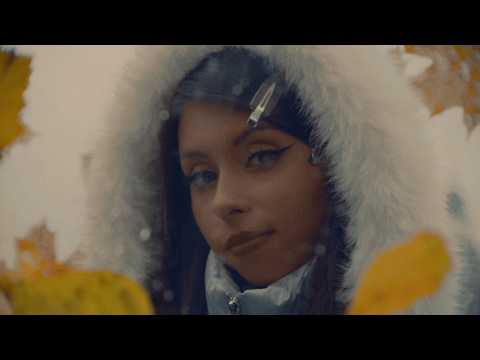 Дора — Понарошку