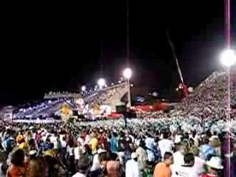 Caprichosos de Pilares at the Sambadrome - part 1