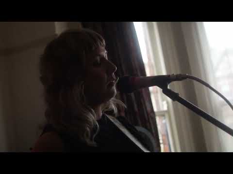 The Green Curtains | RVE