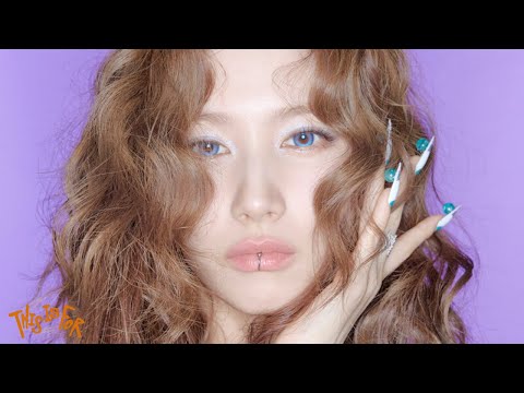 TWICE - RIGHT HAND GIRL
