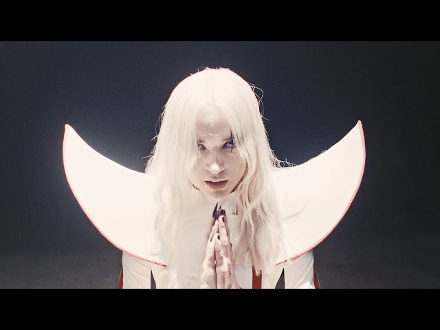Bloodmoney von Poppy ((jetzt ansehen))