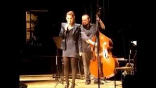 Magdalena Kupińska (Muita Bobeira, composed by Luciana Souza)