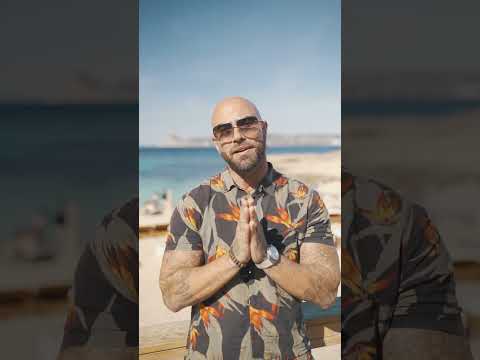 Discover paradise at Cala Bassa Beach Club in Ibiza! 🏖️