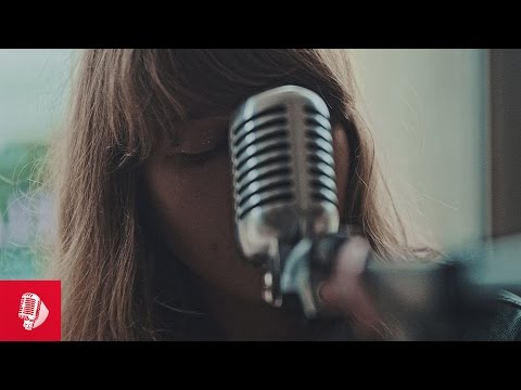 Oly. - Lands, Cities and the Golden Days // Vintage Sessions