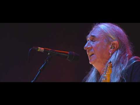 Rosendo - Cada día (Directo Wizink Center, Madrid)