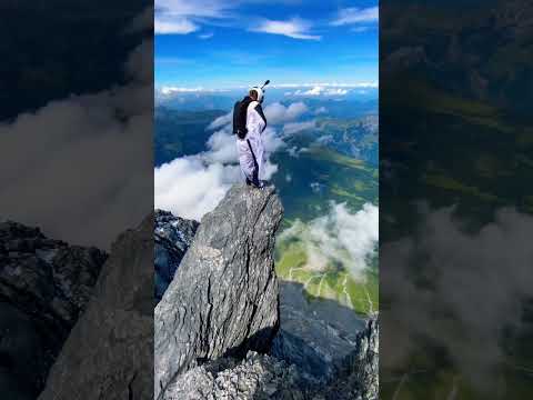 Most epic wingsuit exit 🤩