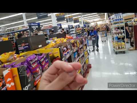 Tom the Hand 4x03: Televised Wonderment! (2020) - Tom and Mark at Walmart
