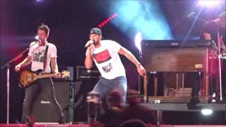 &quot;Move&quot; - Luke Bryan - CMA Fest 2016 Nissan Stadium