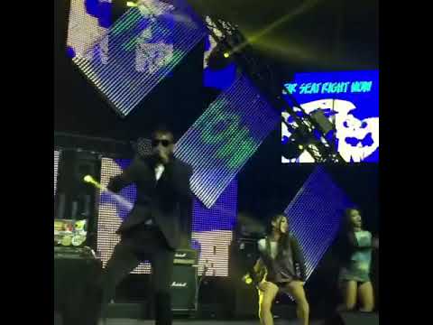 Mr Lexx & El Freaky perform “Bad Boys” live @ Shock Awards in Colombia 🇨🇴