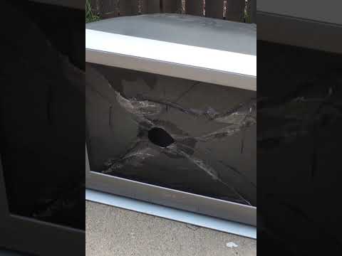 Smashing old tube or analog TV #howto #antique #destroy #smash #electronic #analog #technology