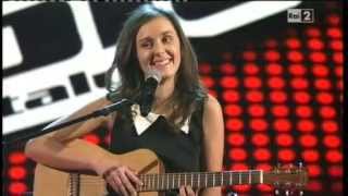 Silvia Caracristi Lovesong - The Voice of Italy - Blind Audition