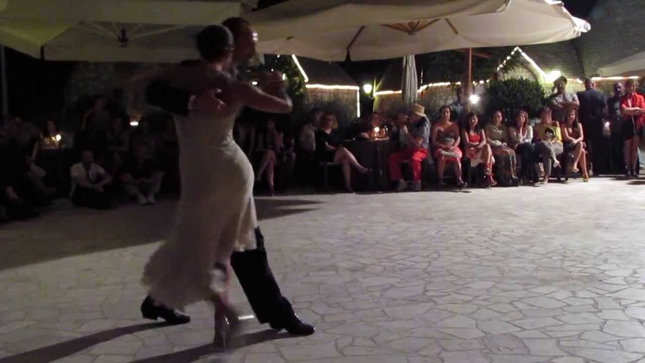 Ivo Ambrosi & Ilaria Caravaglio Tenuta Monacelle Fasano 4 8 2013 3-3