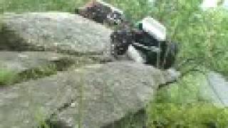 preview picture of video 'RC rock crawling @ The Mountain'