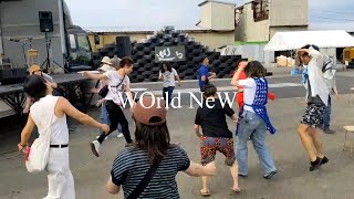 Music video thumbnail preview for Tenniscoats - World neW (Music Video) by Tenniscoats