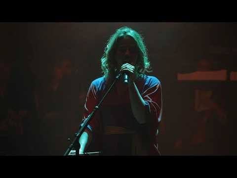 Aneta Langerová - Strom (oficiální video)