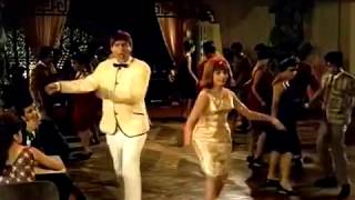 Janwar - Dekho ab to kisko nahin hai khabar - YouTube