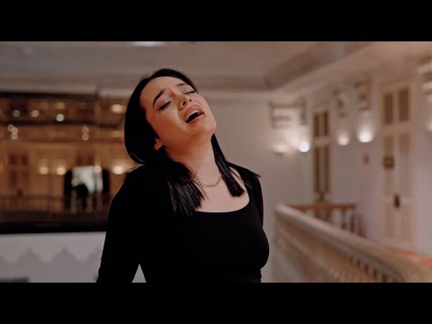 Liz Loyo - Tanto Amor (Video Oficial)