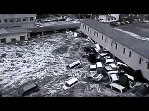 Young Streetz - Crazy World