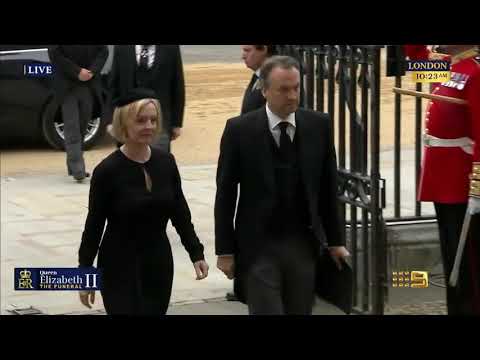 British Prime Minster Liz Truss Arrived To Queen Elizabeth's Funeral And These Australian News Anchors Had No Idea Who She Was