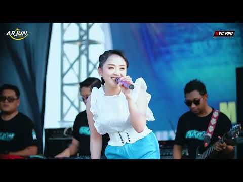 TERGILA GILA - SABILA PERMATA - ARJUN MUSIC LIVE LAMONGAN ( COVER )