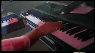 Eiffel 65 - Sopra Un Palco Per Tutto Il Mondo (Live Video Italia)