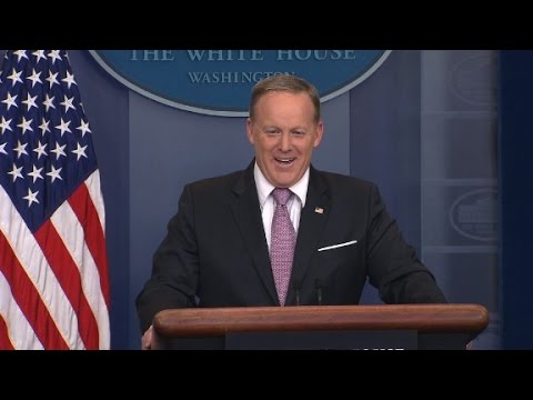 Spicer: 'Don't make me make the podium move'