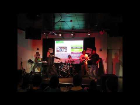 Strugglaz Project - Dirty Money (FNAC Almada Forum)