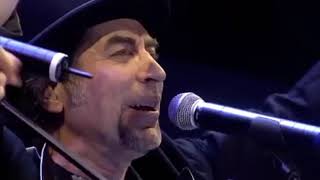 JOAQUÍN SABINA - JOAN MANUEL SERRAT / Aquellas pequeñas cosas - Ruido - El muerto vivo