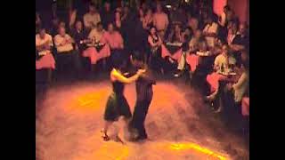 Video thumbnail for Esteban Moreno y Claudia Codega   en Porteño y Bailarin 2006