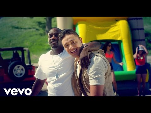 Video Picky (Remix) de Joey Montana akon,