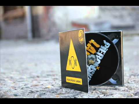 BŁASZCZU - PODZIEMNY GRAJEK  prod.  Kaszpir(Majki KsP), cutz- dj. KaeRBe