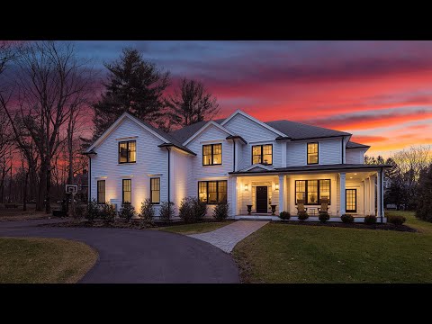 125 Fox Hill Street, Westwood MA | Listed by Kate and Caroline Lunny of Remax Executive Realty