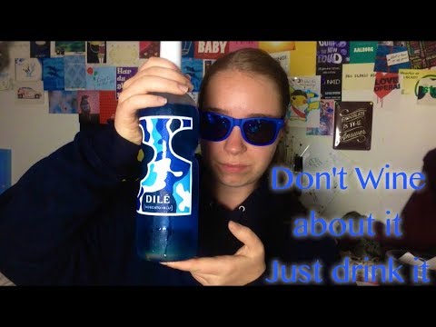 download lagu mp3 mp4 Dile Moscato Peach, download lagu Dile Moscato Peach gratis, unduh video klip Dile Moscato Peach