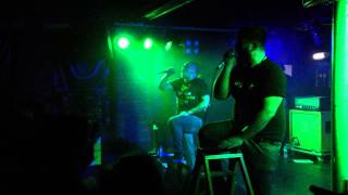 Raging Speedhorn - Chronic Youth (Live in Liverpool)