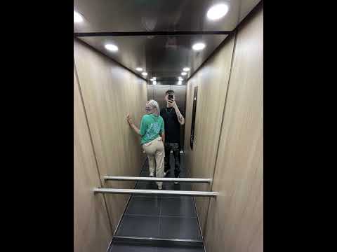 MAXDL - JADE WŁOSKIM SAMOCHODEM