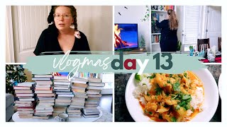VLOGMAS DAY 13 | unhauling my books, lots of bookmail, trying heatless legging curls + cleaning