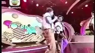 Download lagu KENANGAN AFAN WAKTU KECIL NYAYIKAN LAGU RESESI DUNIA mp3