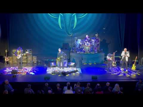 BEAT (Belew, Vai, Levin, Carey play King Crimson) - set 1 - 2024-10-11 - Shubert Theatre, Boston, MA