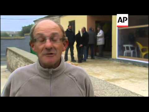 Tiny village celebrates El Gordo lottery win