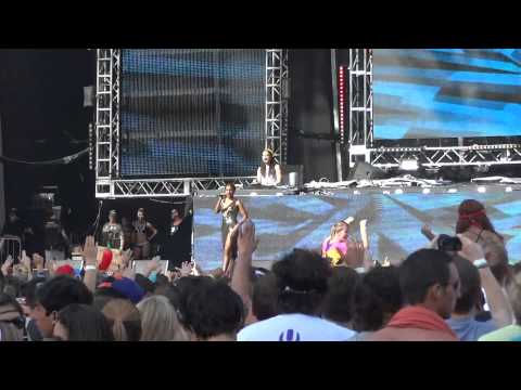 Steve Aoki and Wynter Gordon ULTRA 2012