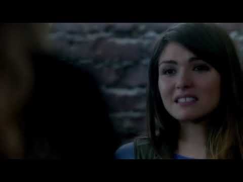 Scenes of Sophie Deveraux in TO S01E05 (Part 4/4)